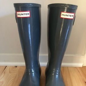 HUNTER rain boots